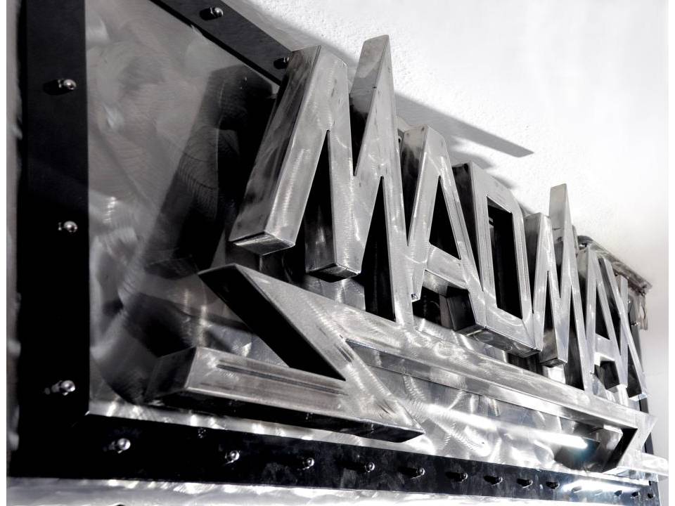 Schriftzug Mad Max Schriftzug Mad Max